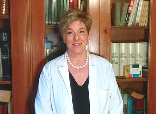 Dr. Claudia Luoni